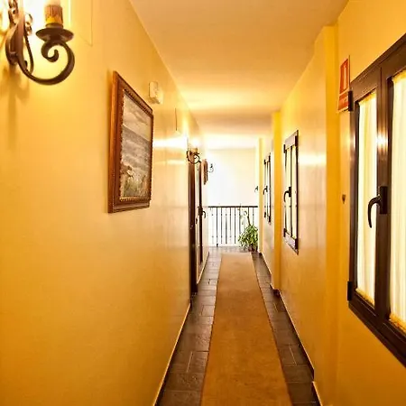 Restaurante El Castillo Hotel 2*